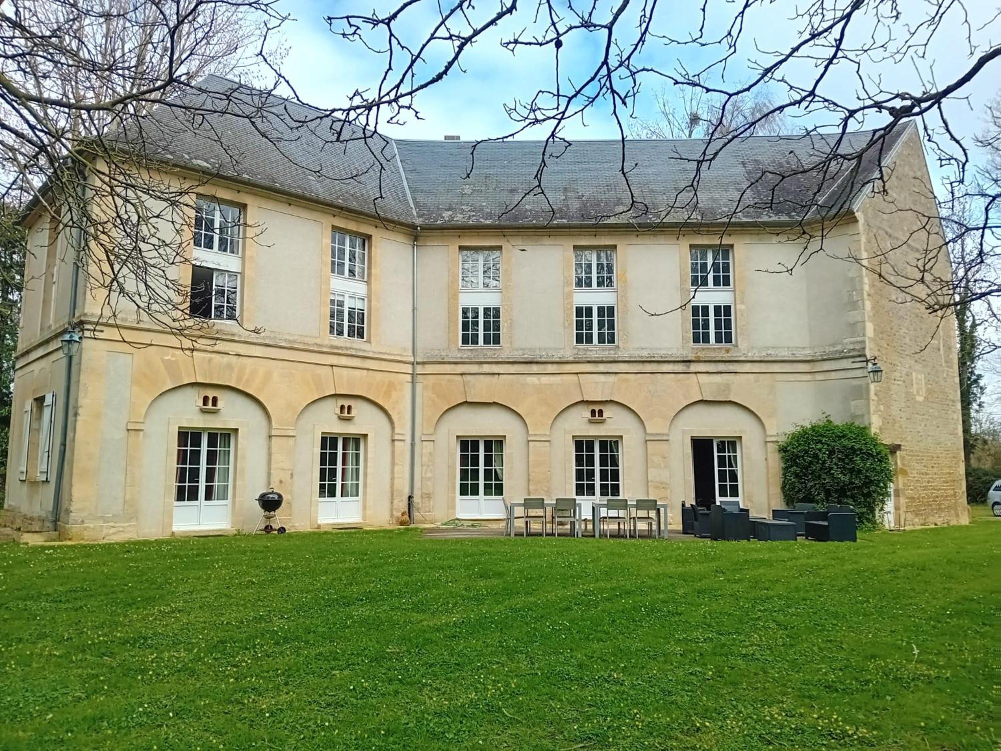 Magnifique Chateau Renove Proche Bourg Grand Parc Belle Terrasse Billard, Ping Pong, Proche Bayeux Et Plages Du Debarquement Villa Tilly-sur-Seulles Exterior photo